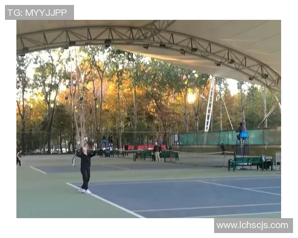 武汉网球队在全国锦标赛积分榜上以50分稳居第一名，表现出色引人瞩目